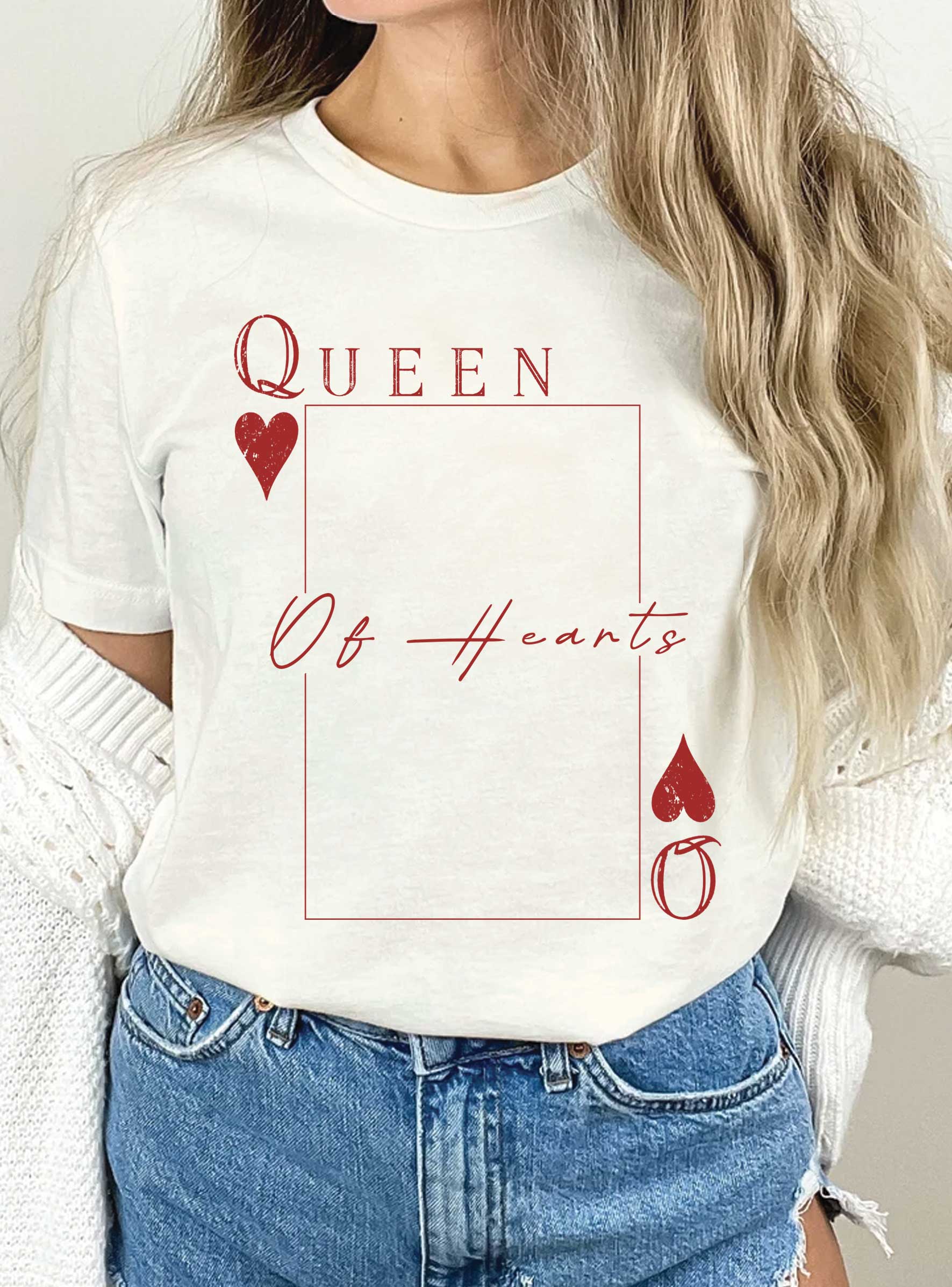 QUEEN OF HEARTS GRAPHIC TSHIRT: White