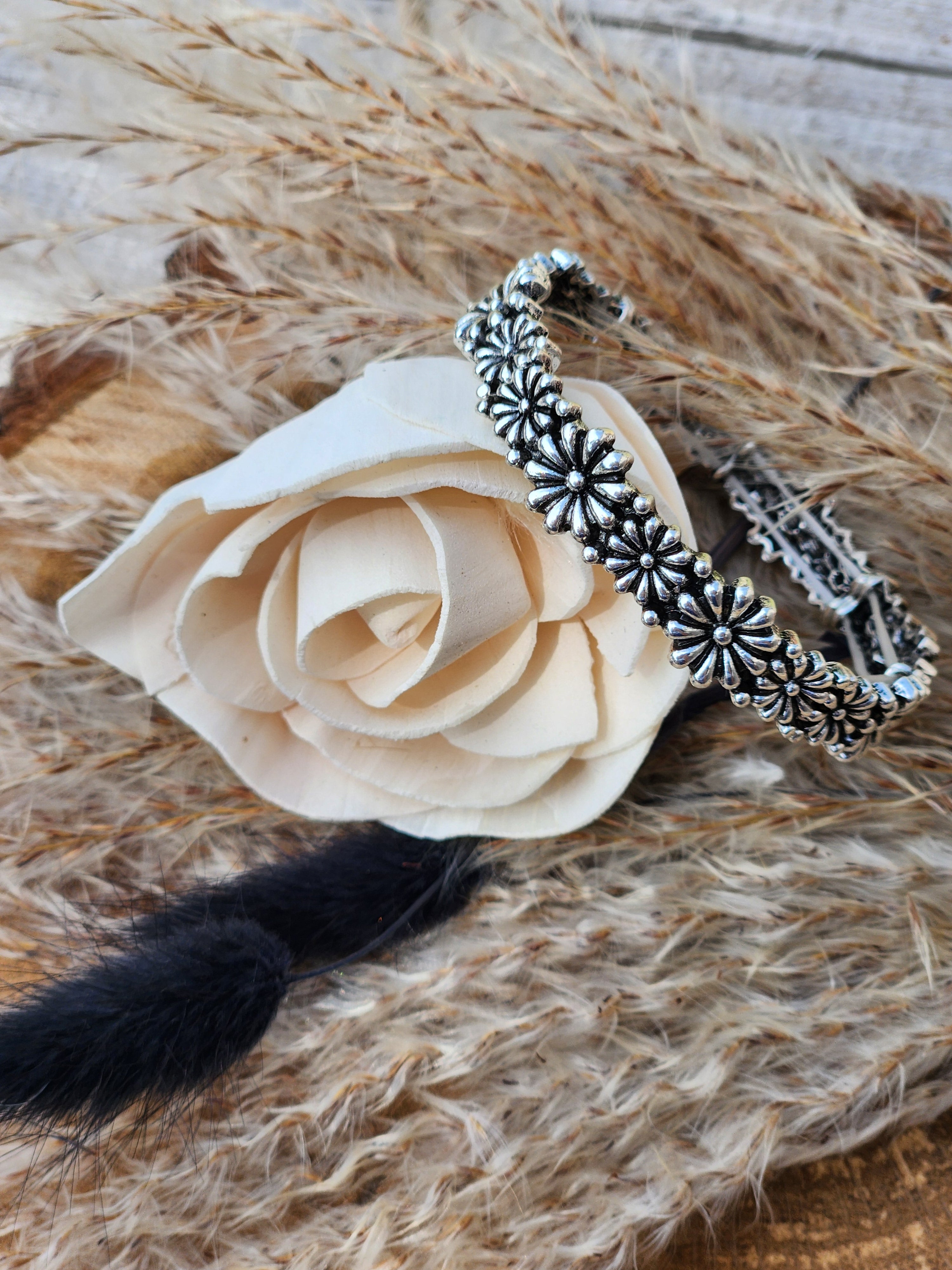 Silver flower bracelet