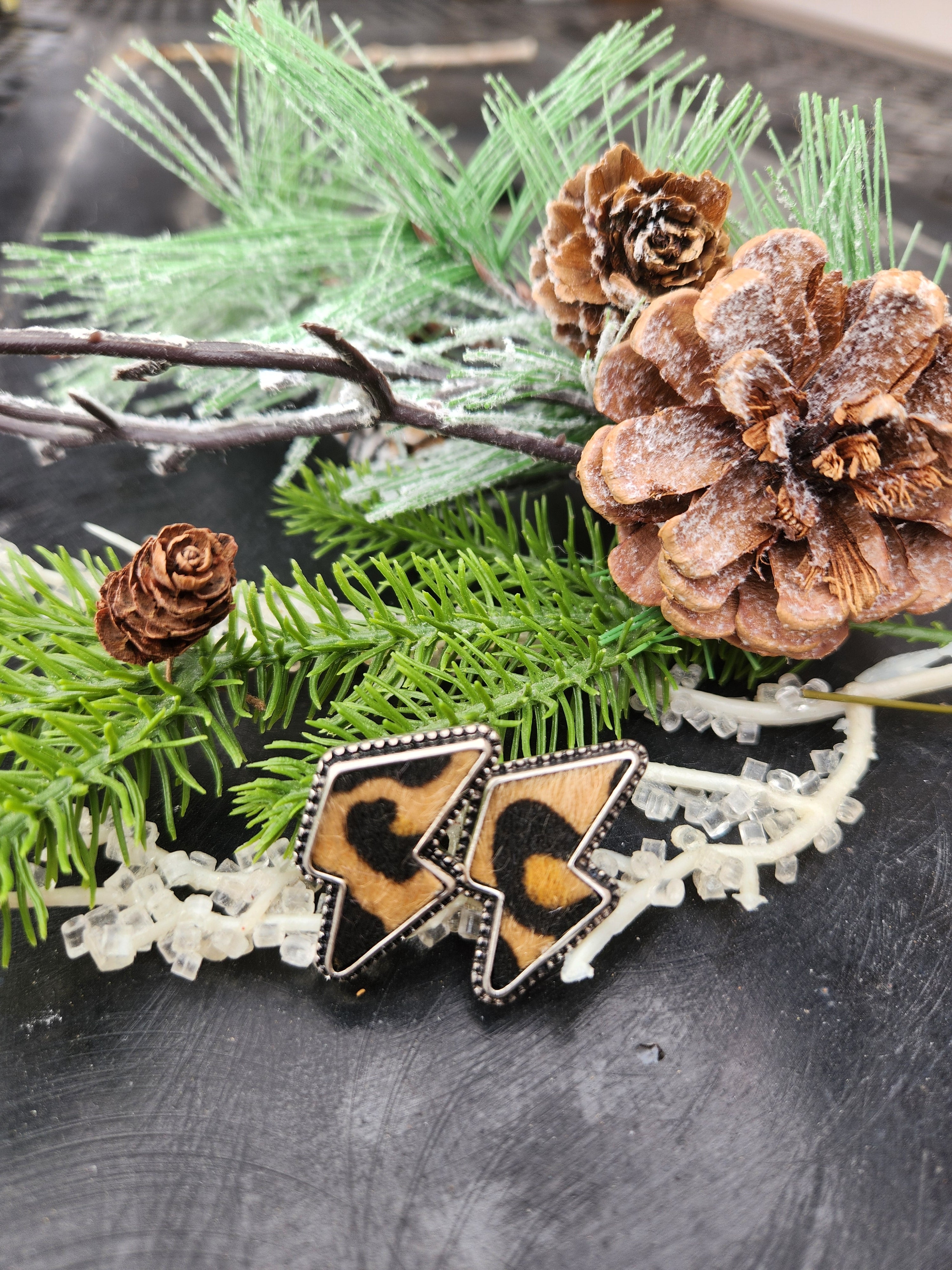 Leopard Lighting Bolts